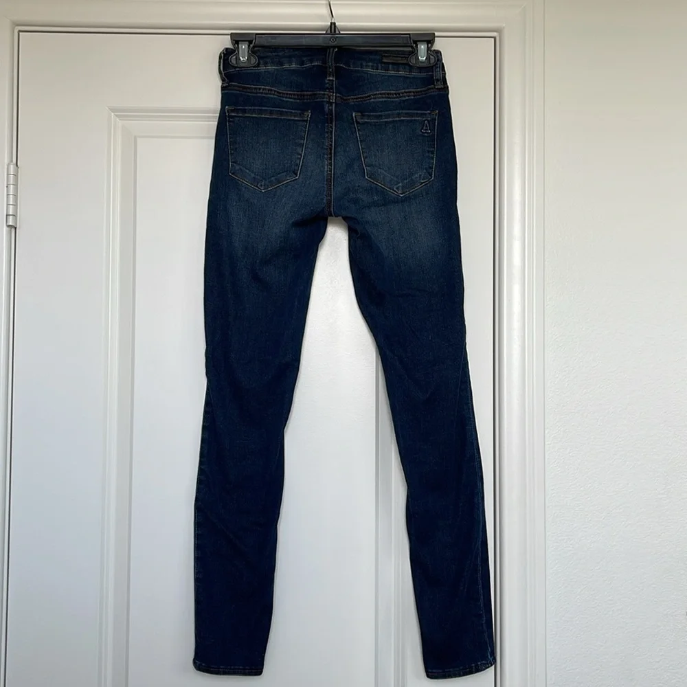 Articles of Society women’s jeans - Picture 3 of 3